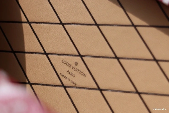 LOUIS VUITTON PETITE 1854 SINCE MALLE 0301